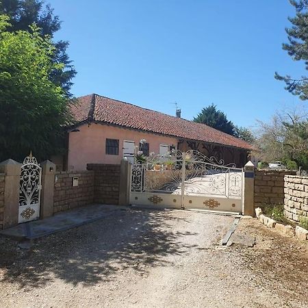 Dependance Pour 1 A 4 Pers Au Calme Dans Propriete Villa Marboz Kültér fotó